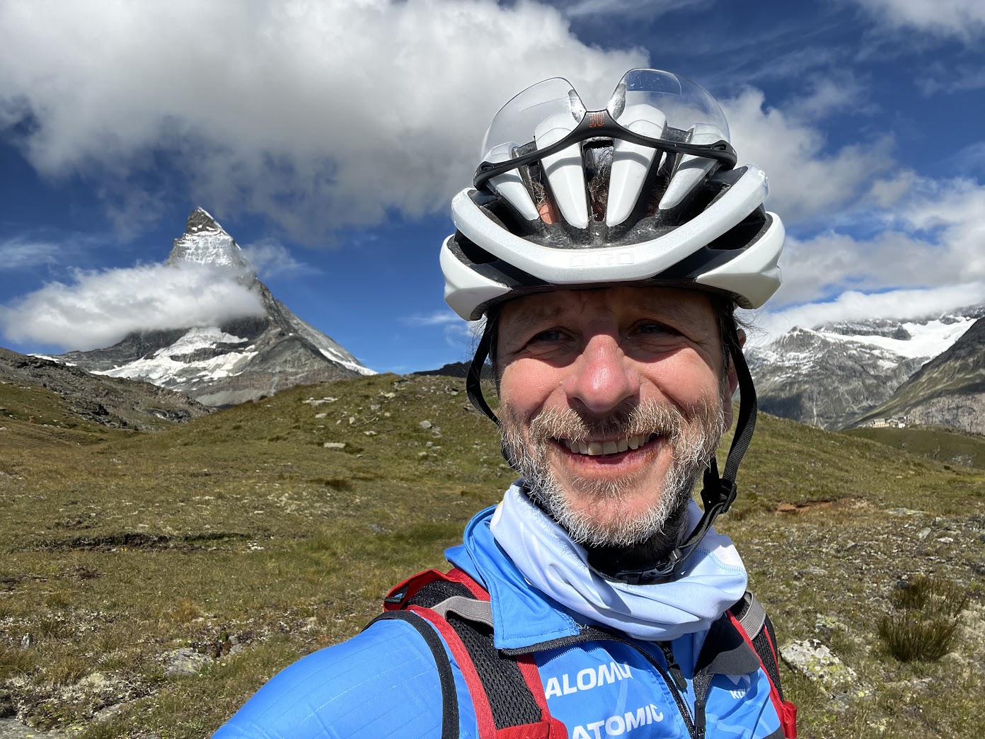 Fotografie z cesty Martina Tušla, foundera aplikace Repeato, na kole po Itálii do Švýcarska